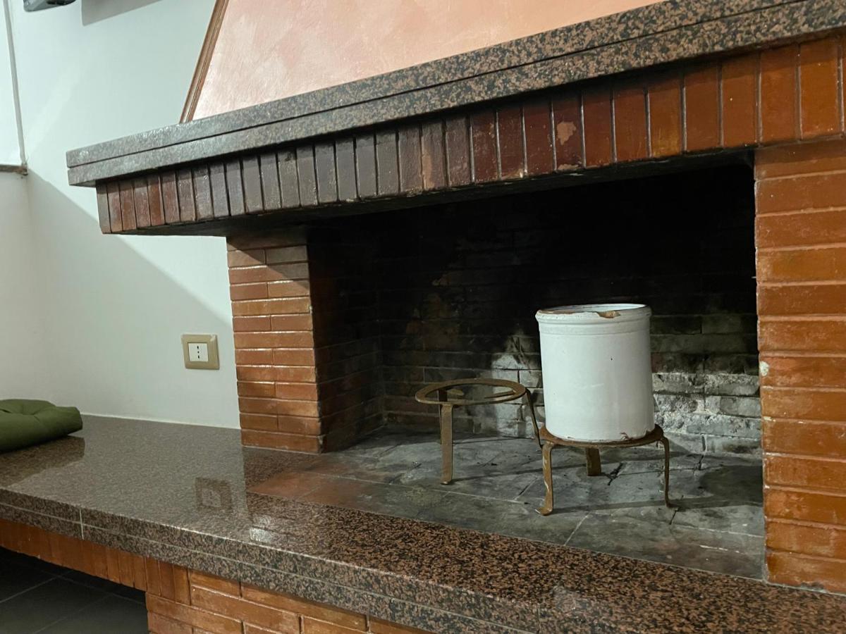Ferienwohnung Angelina Al Borgo Aieta Exterior foto