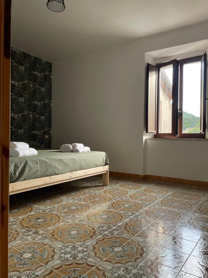 Ferienwohnung Angelina Al Borgo Aieta Exterior foto